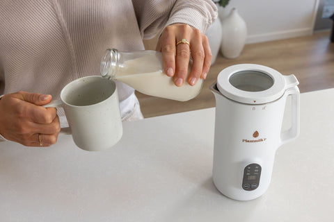 macadamia milk maker using nut milk maker
